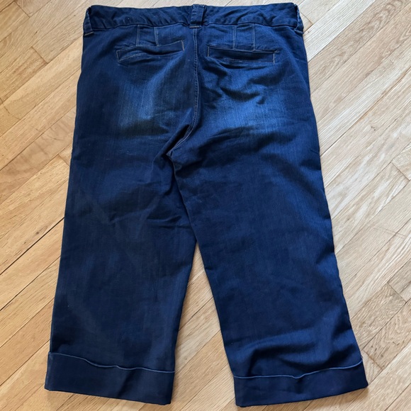 m jeans High Rise Hem Cropped Jean (Maurices) - Picture 3 of 10